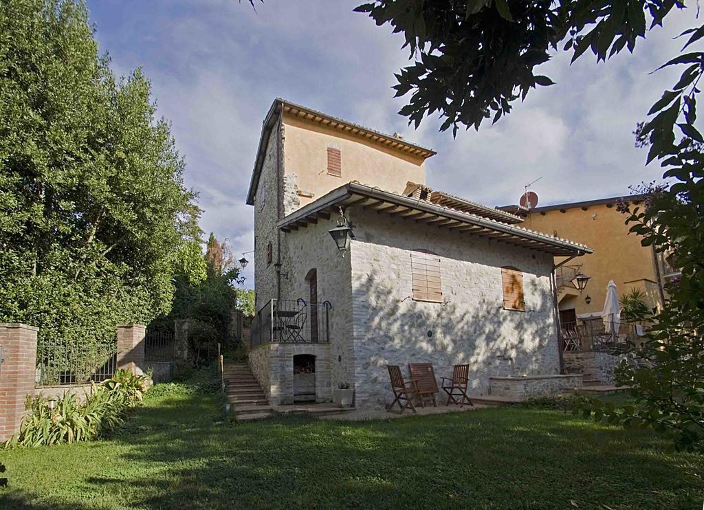 Casale Del Monsignore Spoleto Exterior photo